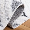 thumbnail image 2 of SAFAVIEH Moroccan Iacopo Diamond Tassel Shag Area Rug, 2 of 7