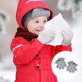 thumbnail image 3 of Guantes de cinco dedos monocromáticos cálidos de invierno para niños., 3 of 5