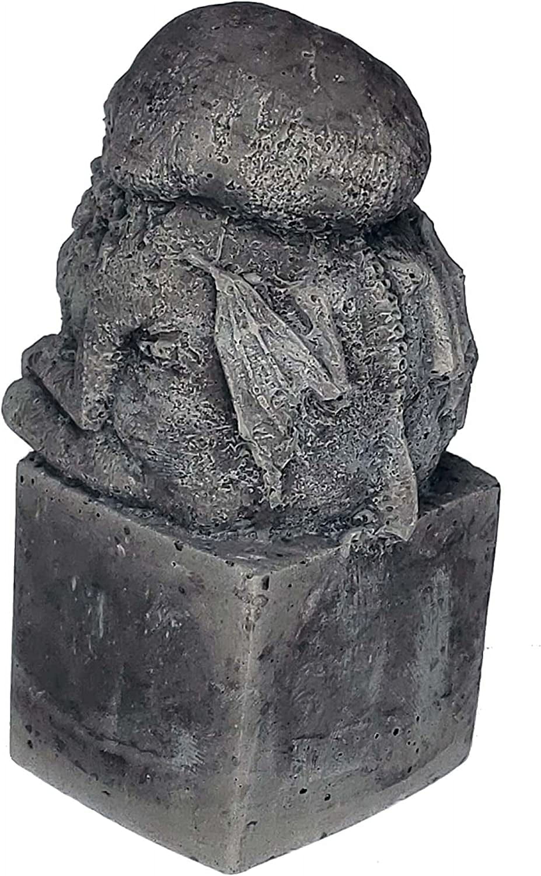Stone Idol | Lovecraft Concrete Statue | Mythos Occult Prop
