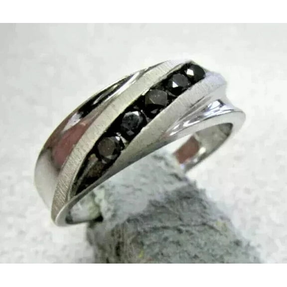 1.00Ct Round Cut Simulated Black Diamond Men's Single Row Engagement Band Ring 14K White Gold Plated 925 Silver