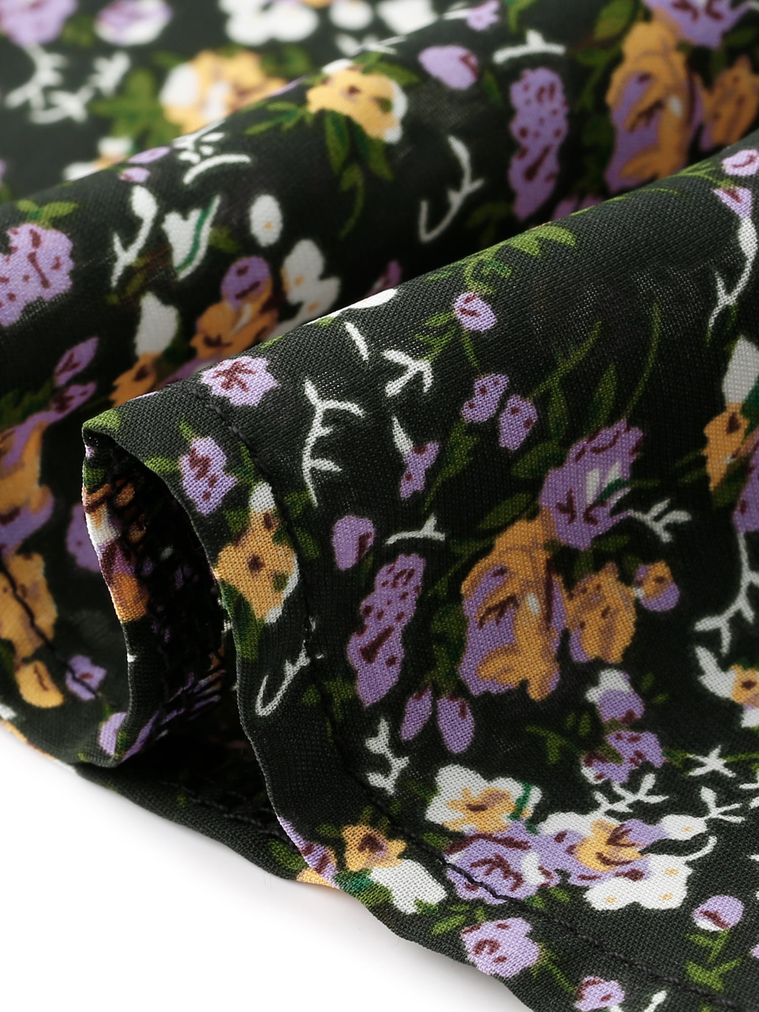 DARING DIVA Women's Plus Sweetheart Neck  Floral Blouse with Ruffle Hem 4X Black