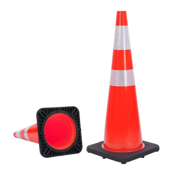 Chery Industrial 36in Traffic Cones, Safety Road Parking Cone with Black Weighted Base, 2 Pack