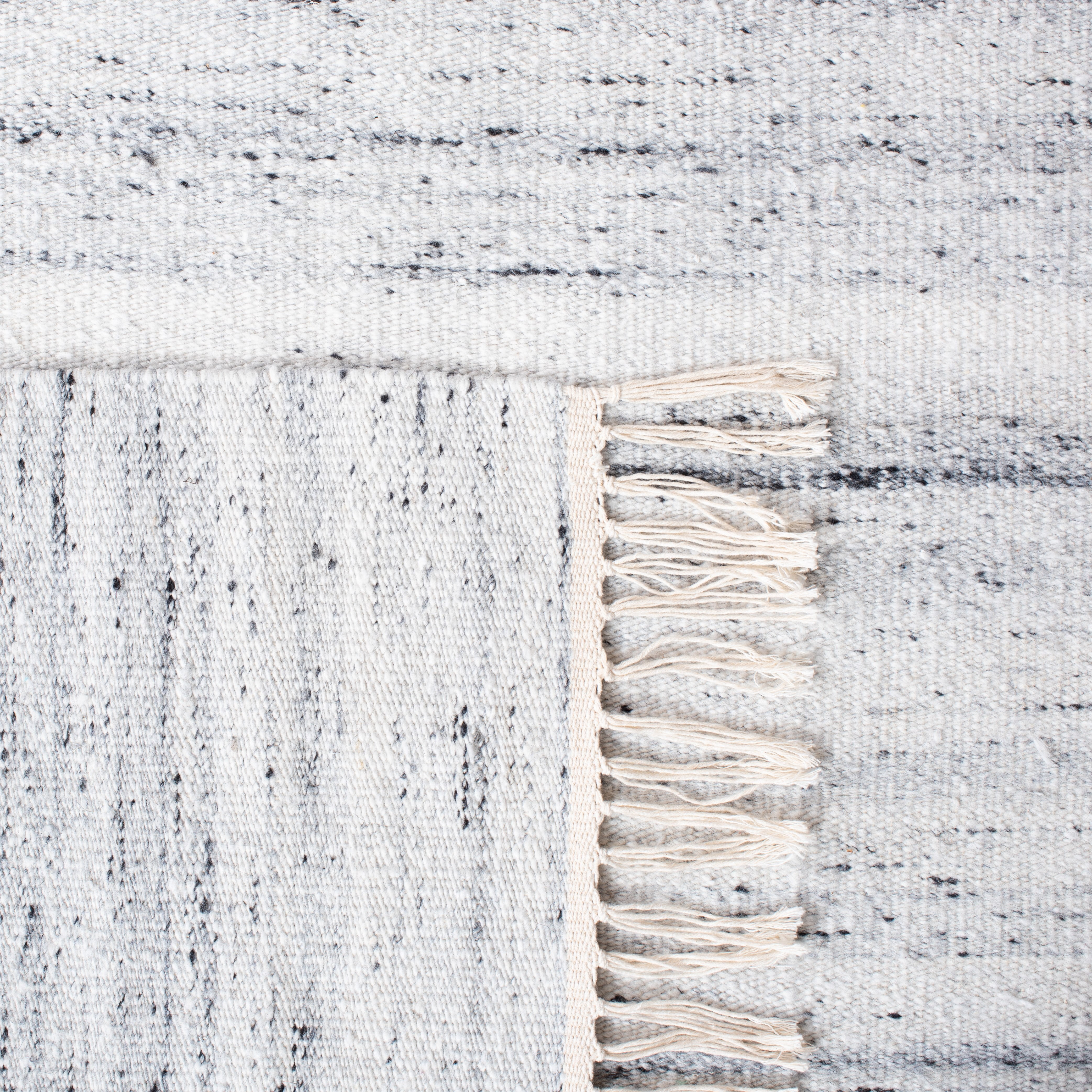 SAFAVIEH Kilim Russell Striped Area Rug, Ivory/Grey, 8' x 10'