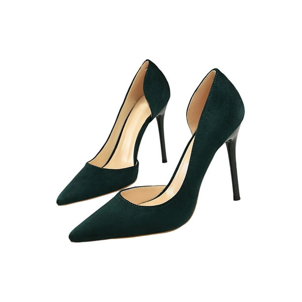 Femmes en talons hauts sales