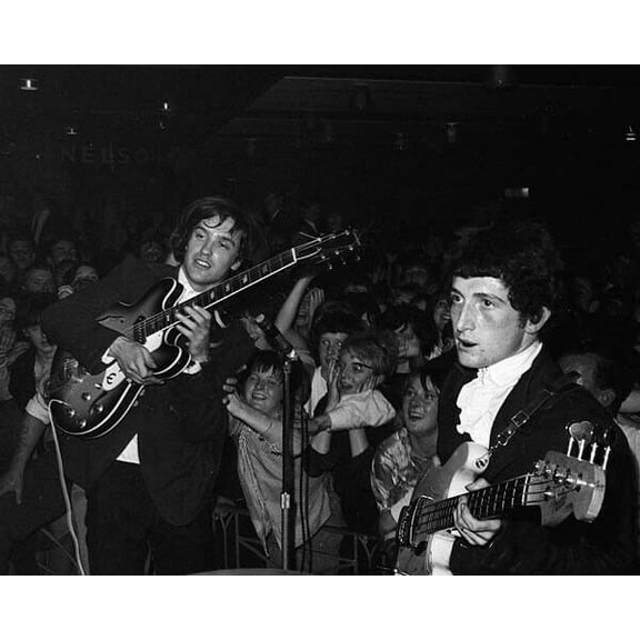 The Kinks 1960's in concert Ray Davies Peter Quaife play guitars 11x17 poster
