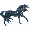 thumbnail image 1 of Modelo de unicornio Breyer Horses, semental tradicional de Neptuno, 1 of 5