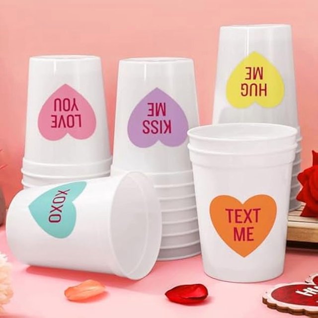 wonima02 25Pcs Valentine's Day Heart Plastic Reusable Cups 16oz Conversation Heart Drinking Cups Candy Color Love Heart Tumbler Cups for Valentine's Day Wedding Anniversary Party Supplies
