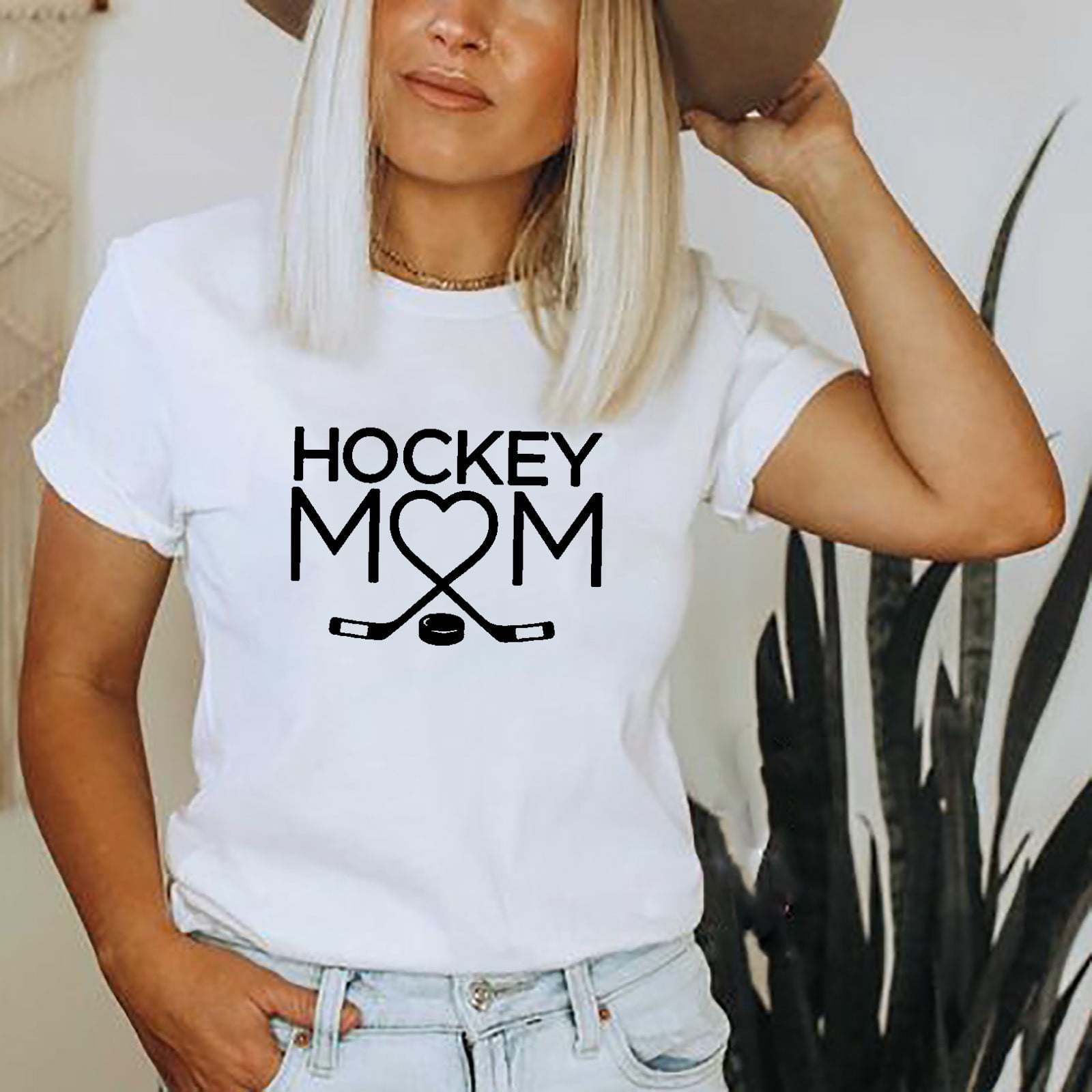 The Dos And Don'ts Of Hockey Fashion
