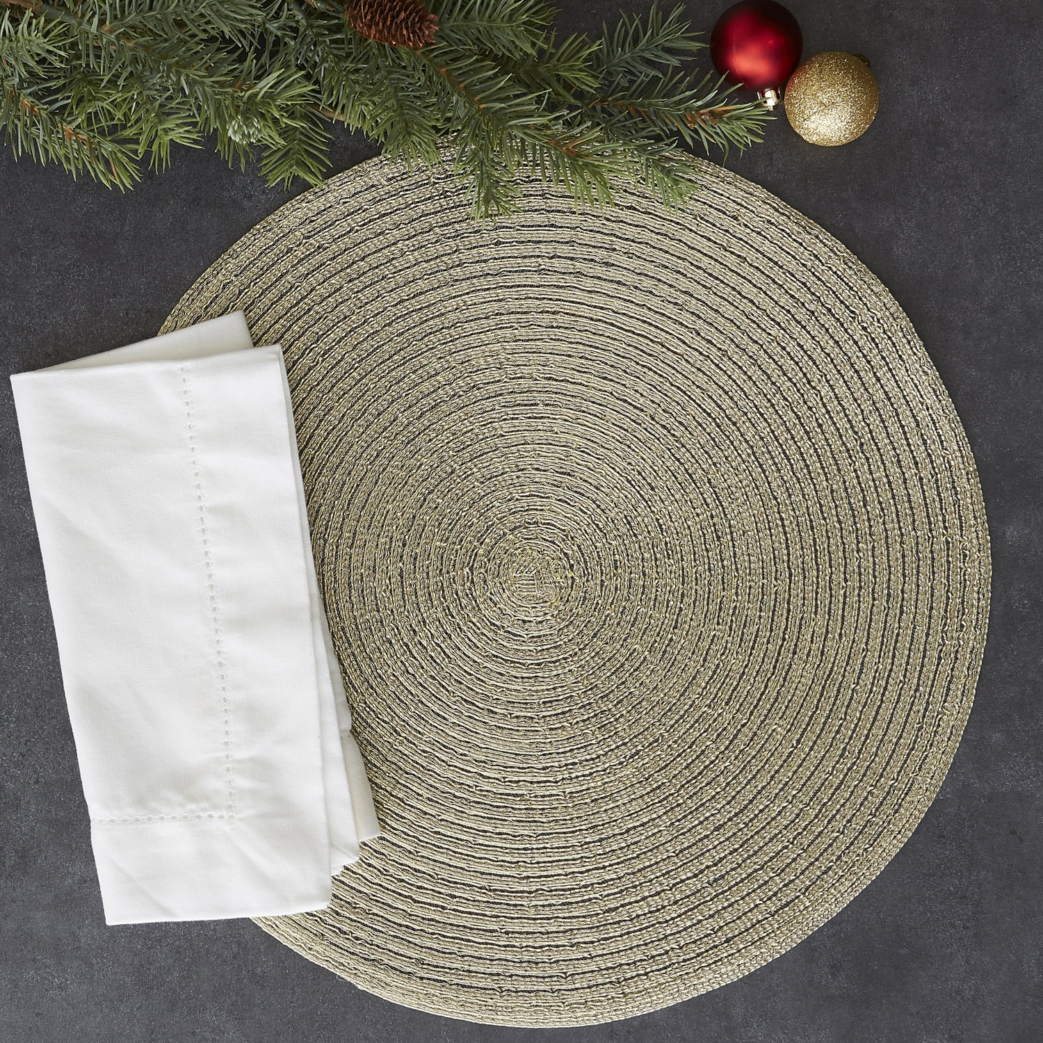DII Round Woven Kitchen Placemat Set, Set of 4, 15" Diameter, 100% Polyethylene, Multiple Colors/Set Sizes