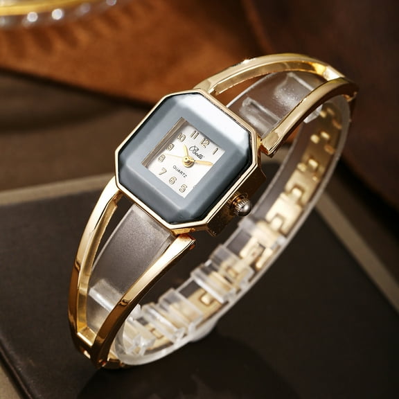 2025 New Trendy Women's Square Alloy Bracelet Quartz Watch