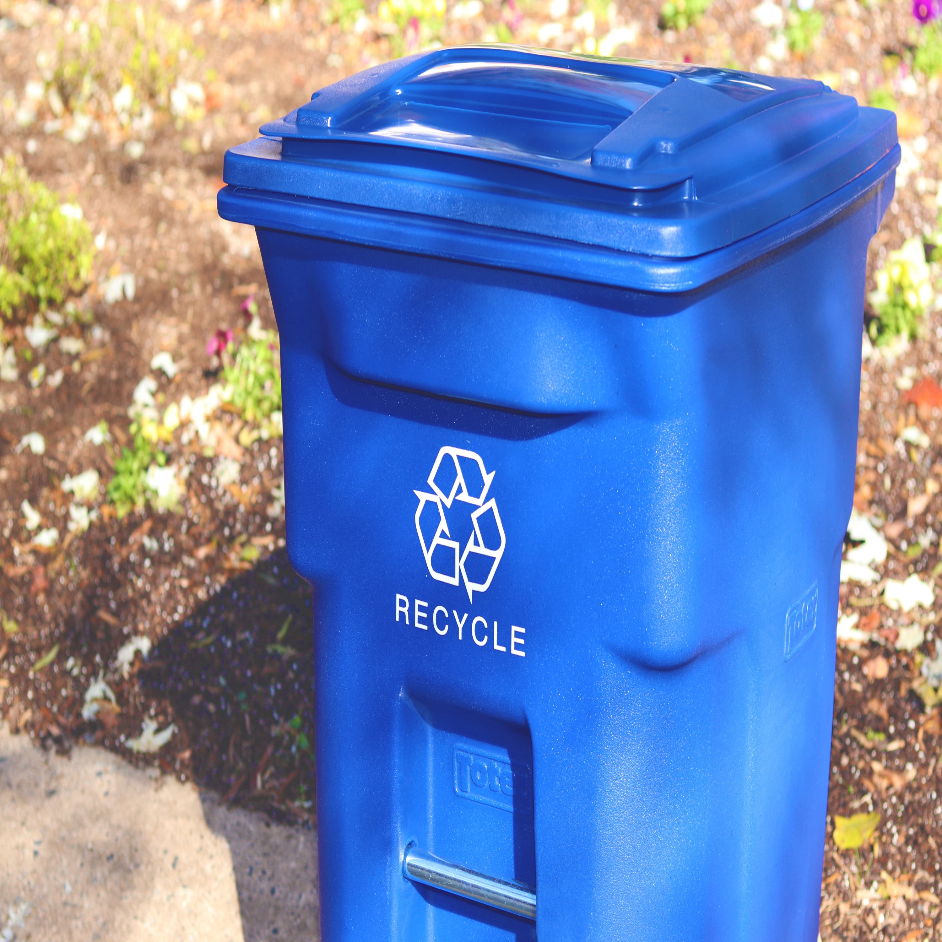 1039BL Blue Rollout Container 60 Gallon Trash Cans with Wheels