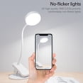 thumbnail image 4 of Lámpara de escritorio con abrazadera, 32 LED, 3 colores, atenuación continua, lámpara de abrazadera para cama, luz de lectura flexible de 360°, luz de lectura para libros, con soporte para teléfono, 4 of 5