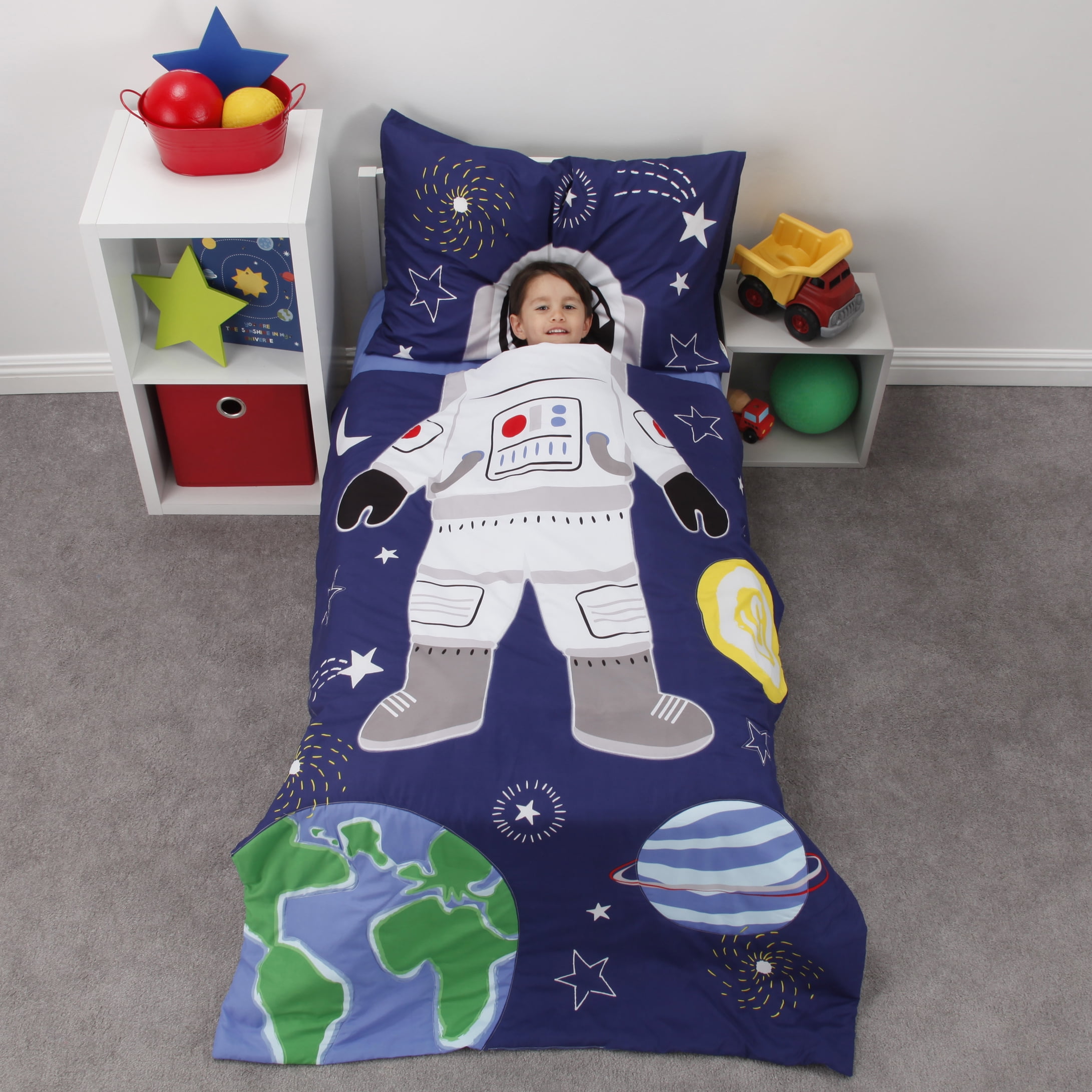 Everything Kids Space Astronaut - Navy, Green and Yellow Glow in the Dark 4 Piece Toddler Bed Set - Comforter, Flat Top Sheet, Fitted Bottom Sheet and Reversible Pillowcase
