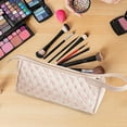 thumbnail image 4 of Pisexur Belleza Maquillaje Bolsa organizadora de viaje, bolsa de almacenamiento portátil que puede guardar secador de pelo y accesorios, viene con un asa lindapara mujeres y hombres, 4 of 4