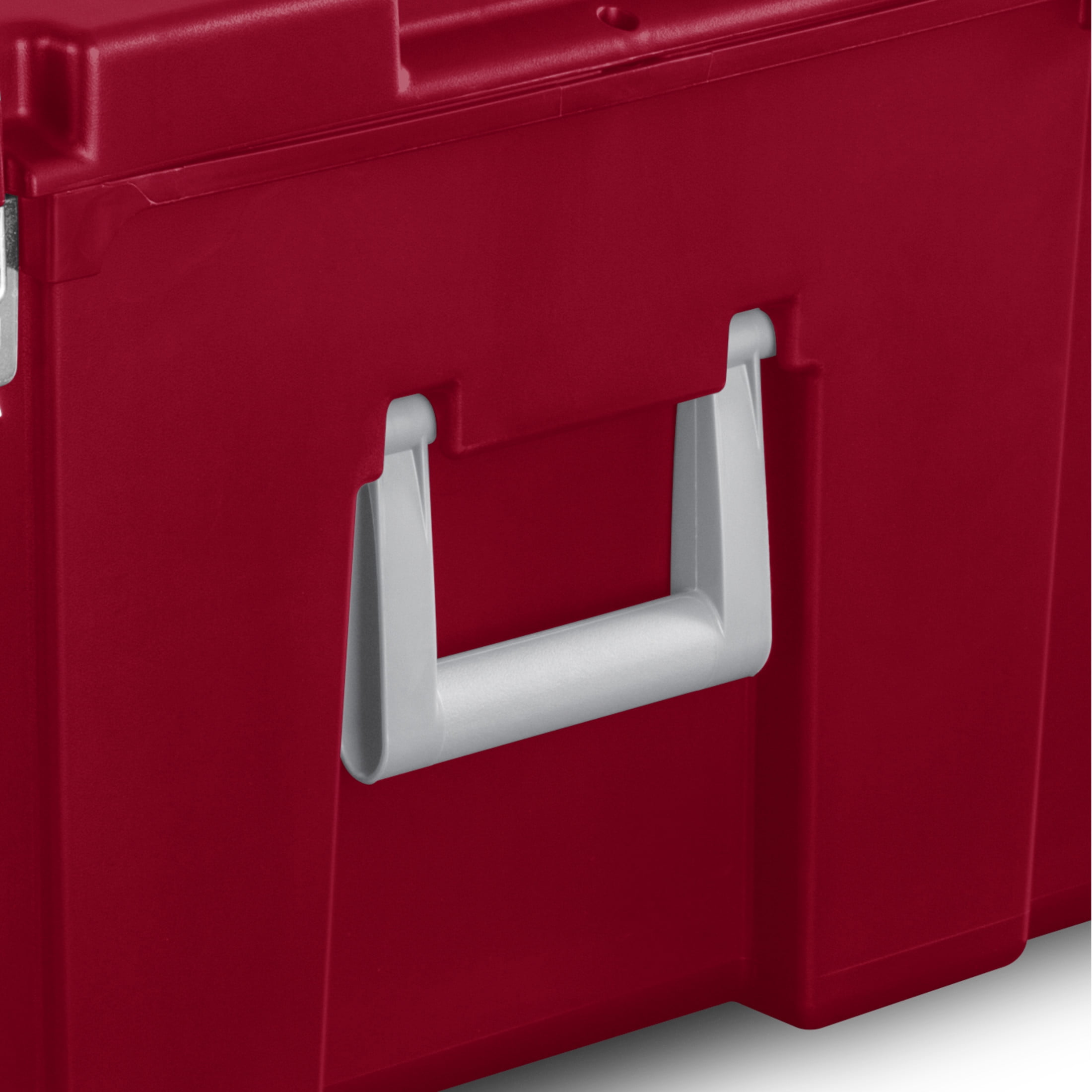 Sterilite Footlocker