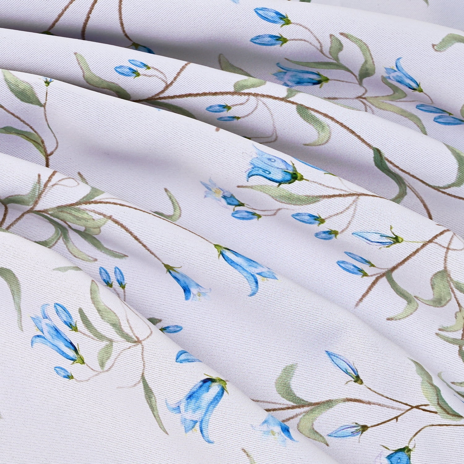 Alishomtll Blackout Curtains Country Floral Printed Thermal Insulated Window Drapes for Bedroom Living Room 84 Inches Long,52" Wide, 2 Panels