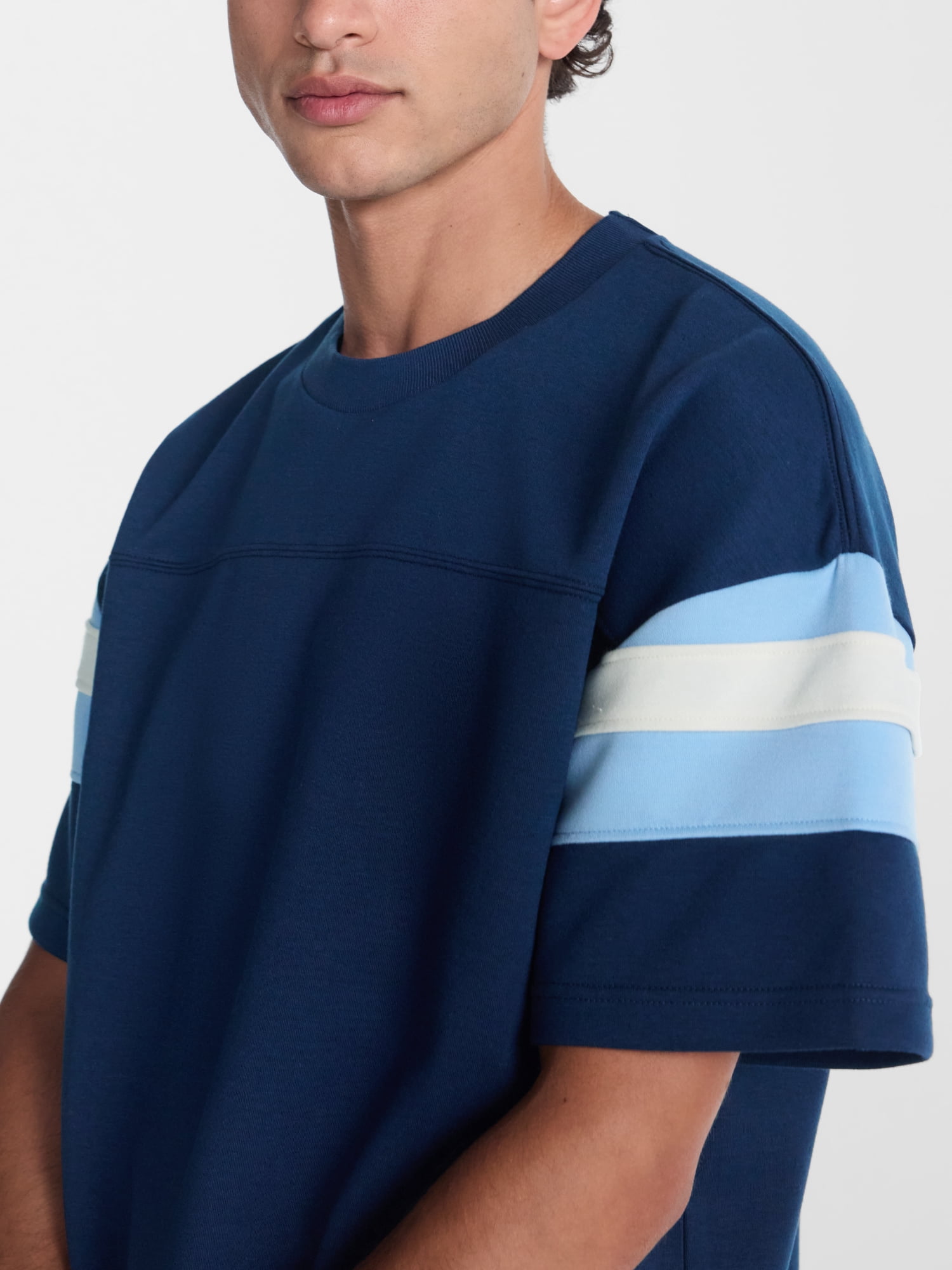 No Boundaries Sporty Color Block Tee with Short Sleeves, Men's & Big Men's XS-5XB