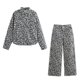 thumbnail image 2 of Conjunto de 2 piezas de moda de otoño para mujer de HH TRAF, chaqueta vaquera informal con bolsillo y estampado animal + nuevos pantalones vaqueros elegantes con cremallera y pierna ancha hasta los to, 2 of 4
