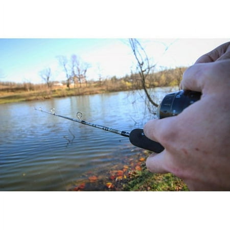 Profishiency True Timber Strata Dock Spincast Combo