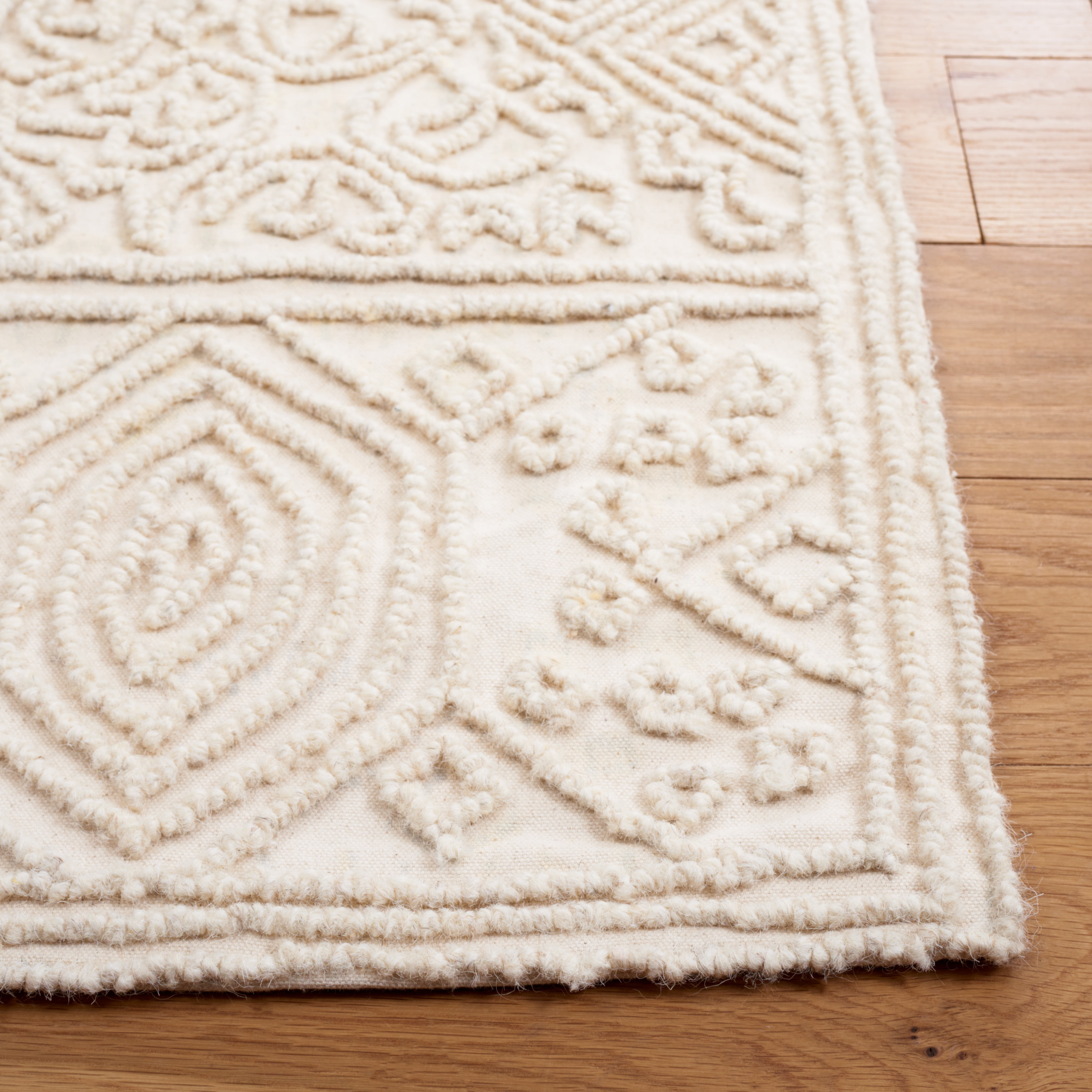 SAFAVIEH Trace Essex Abstract Area Rug, Ivory, 4' x 6'