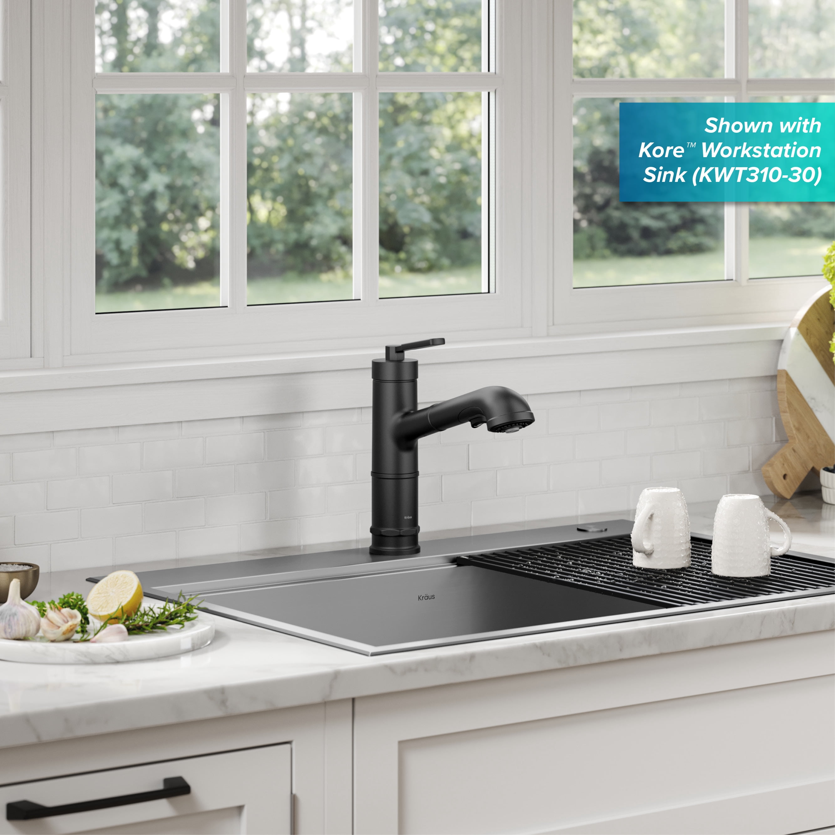 KRAUS Allyn Pull-Out Single Handle Kitchen Faucet in Matte Black