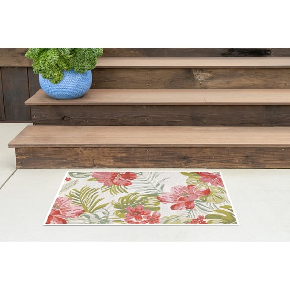 Stunning Transitional 2' x 3' Cream and Pink Polypropylene Outdoor Area Rug