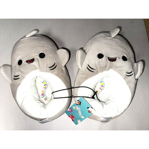 Squishmallows Grey Gordon Shark Boys Girls Kids Slippers Size 4/5