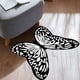 thumbnail image 4 of Alfombra de piel sintética con forma de mariposa | Alfombra grande de poliéster multicolor de 4,8 x 3,6 m | Alfombra suave, antideslizante y de pelo corto para sala de estar, dormitorio y decoración, 4 of 6