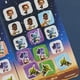 thumbnail image 4 of Juego de mesa Hasbro Gaming Yahtzee Jr. Star War Young Jedi, 4 of 9