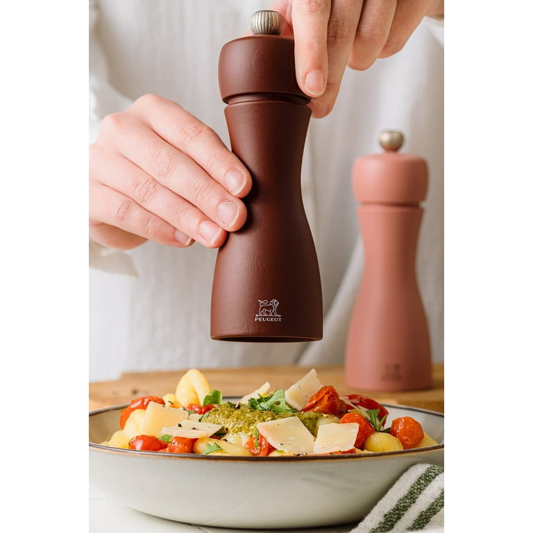 Duo Tahiti ペッパーミルと塩ミルセット Peugeot Tahiti Duo 6 Inch Salt & Pepper Mill Set, Brown Tones