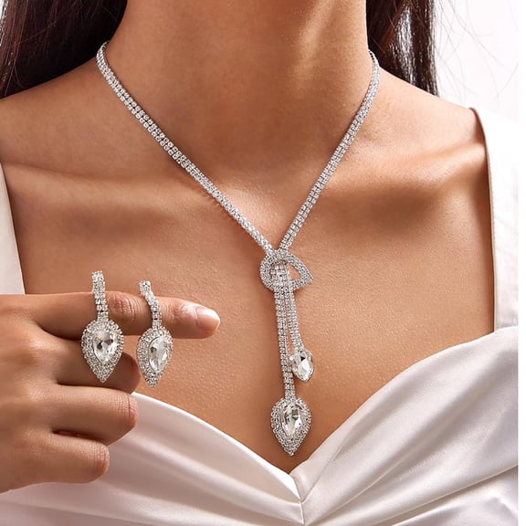 Latrodar Ladies Diamond Pearl Necklace Bracelet Earring Set Pendant Necklace Accessories Silver up to 50% Off