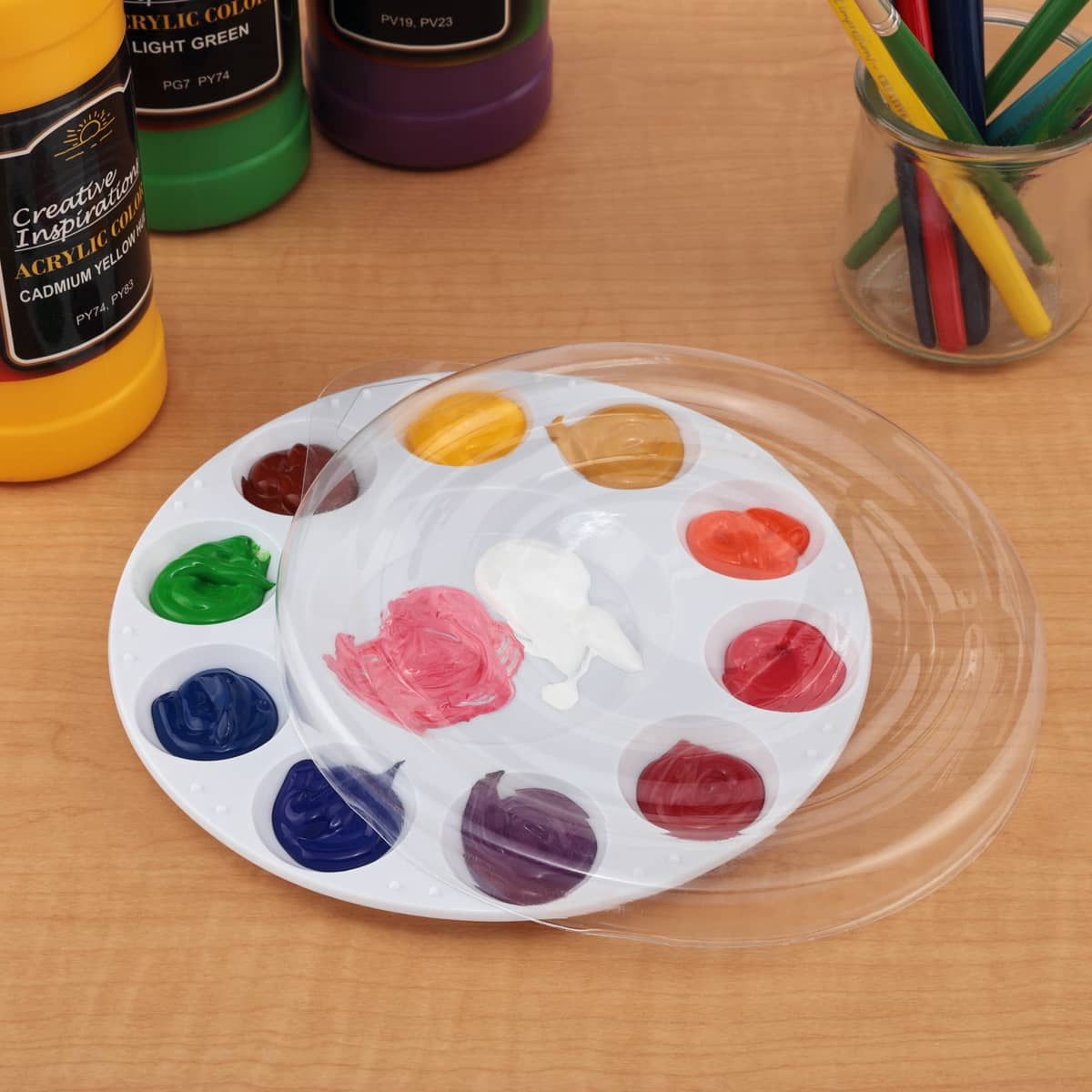 Creative Mark 10-Well Round Plastic Paint Palette with Lid - Pack of 96, Durable, Reusable, Solvent-Resistant, with Oversized Paint Wells Mixing and Color Theory - 7.4ml (0.25oz) Per Well