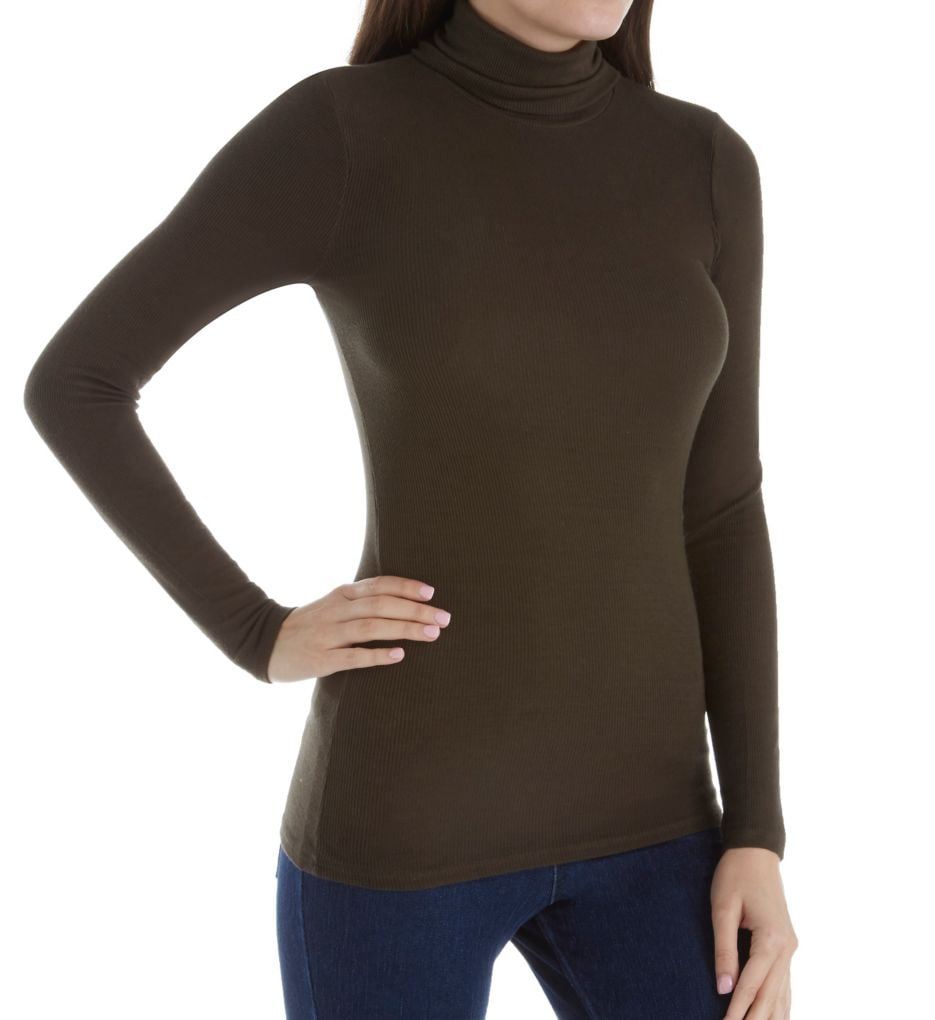 three dots turtleneck