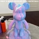 thumbnail image 3 of Escultura de oso fluido hecha a mano, muñeco de Bearbrick, adornos de oso violento, pintura de Graffiti, regalo de juguete para padres e hijos, decoración del hogar, 3 of 4