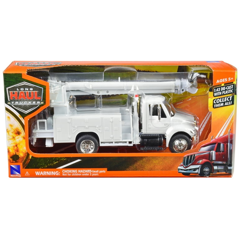 International 4200 Digger Service Truck - White Long Haul International 4200 Digger Service Truck - White Long Haul