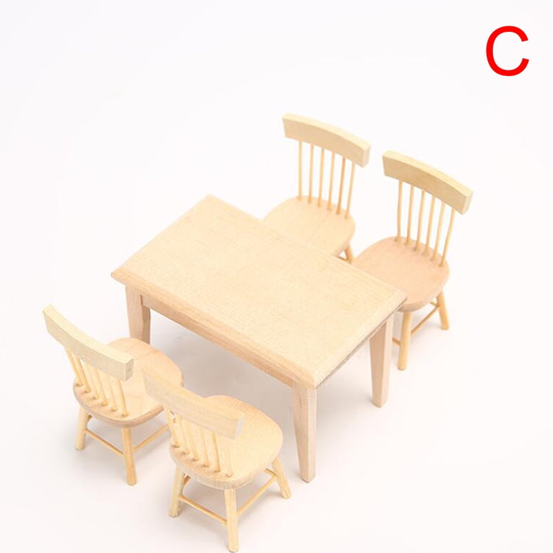 minature dollhouse furniture