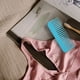 thumbnail image 5 of Fiudx Cepillo Desenredante, Herramienta Suave para El Cuidado Del Cabello, Peine de Cerdas Cómodo, Peine Desenredante Sin Dolor, para Cabello Rizado y Liso, Apto para Mujeres, Hombres y Niños, Diseño, 5 of 7