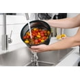 thumbnail image 2 of Starfrit Salad Spinner, 5L Capacity, Retractable Handle, Quick-Action Brake, Non-Slip feet, Bowl for Mixing and Serving, Dishwasher Safe, 2 of 5