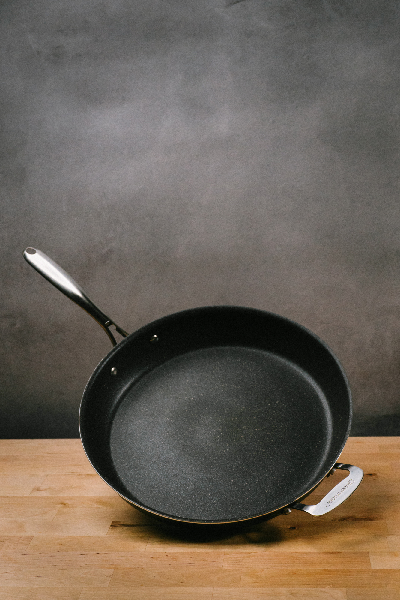 Granitestone 14 inch XL Family Size Frying Pan with Helper Handle - image 5 of 8
