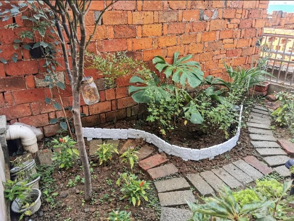 DIY Garden Edging Border-20PC/Packs Lawn Fence Plastic Cobblestone Effect Edging Lawn Trimming Garden Patio Decor (Grey)
