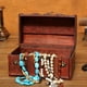 thumbnail image 4 of Caja de almacenamiento de joyas antiguas, cofre del tesoro para exhibir baratijas, anillos y pendientes. Estilo A, 4 of 9