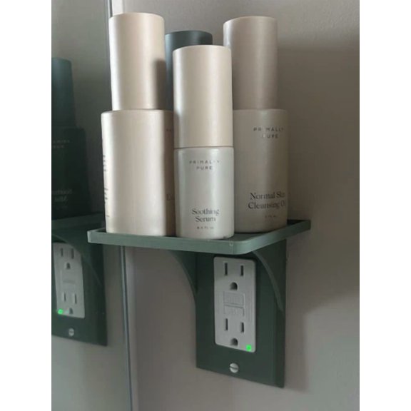 "Decora" Outlet Shelf