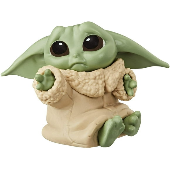 Star Wars The Bounty Collection The Child Juguetes coleccionables 2.2-Inch The Mandalorian “Baby Yoda” Hold Me Pose Figura, niños de 4 años en adelante