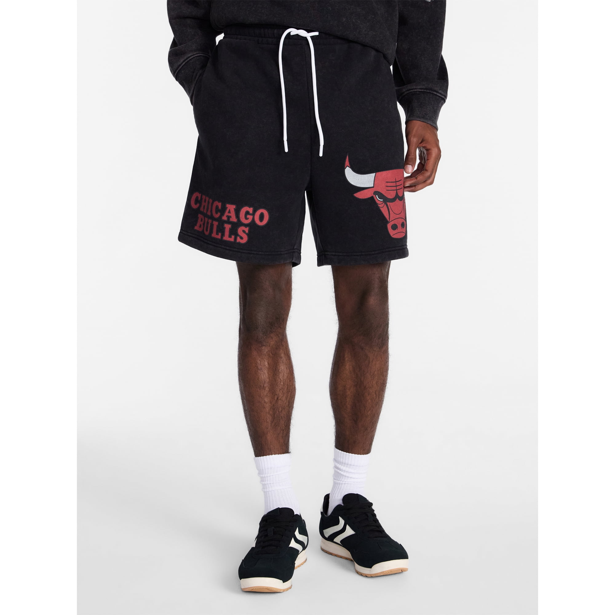 NBA, Men's & Big Men's Graphic Fleece Shorts, Chicago Bulls, Sizes XS-5XB