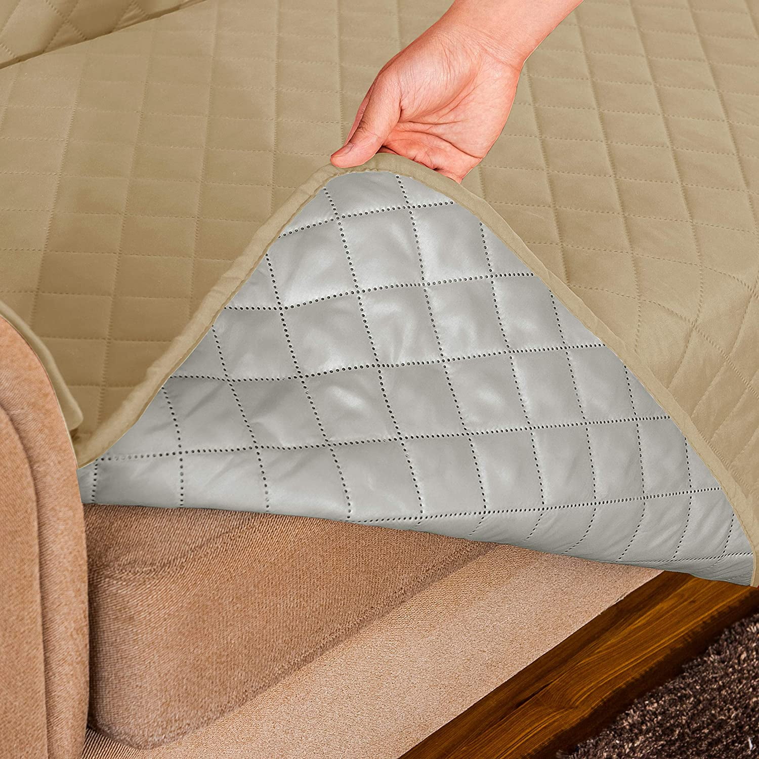 Subrtex 1-Piece Reversible Sofa Cover Quilted Slipcover (Loveseat, Sand)