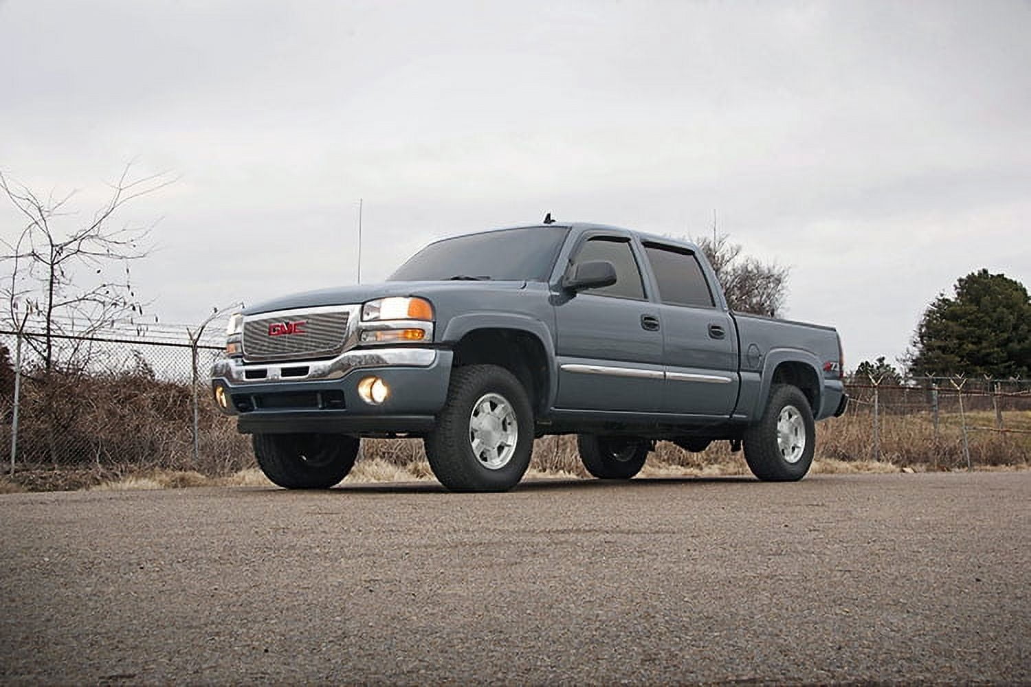 Rough Country 1.5-2" M1 Leveling Lift Kit for 1999-2006 Chevy/GMC 1500 - 28340