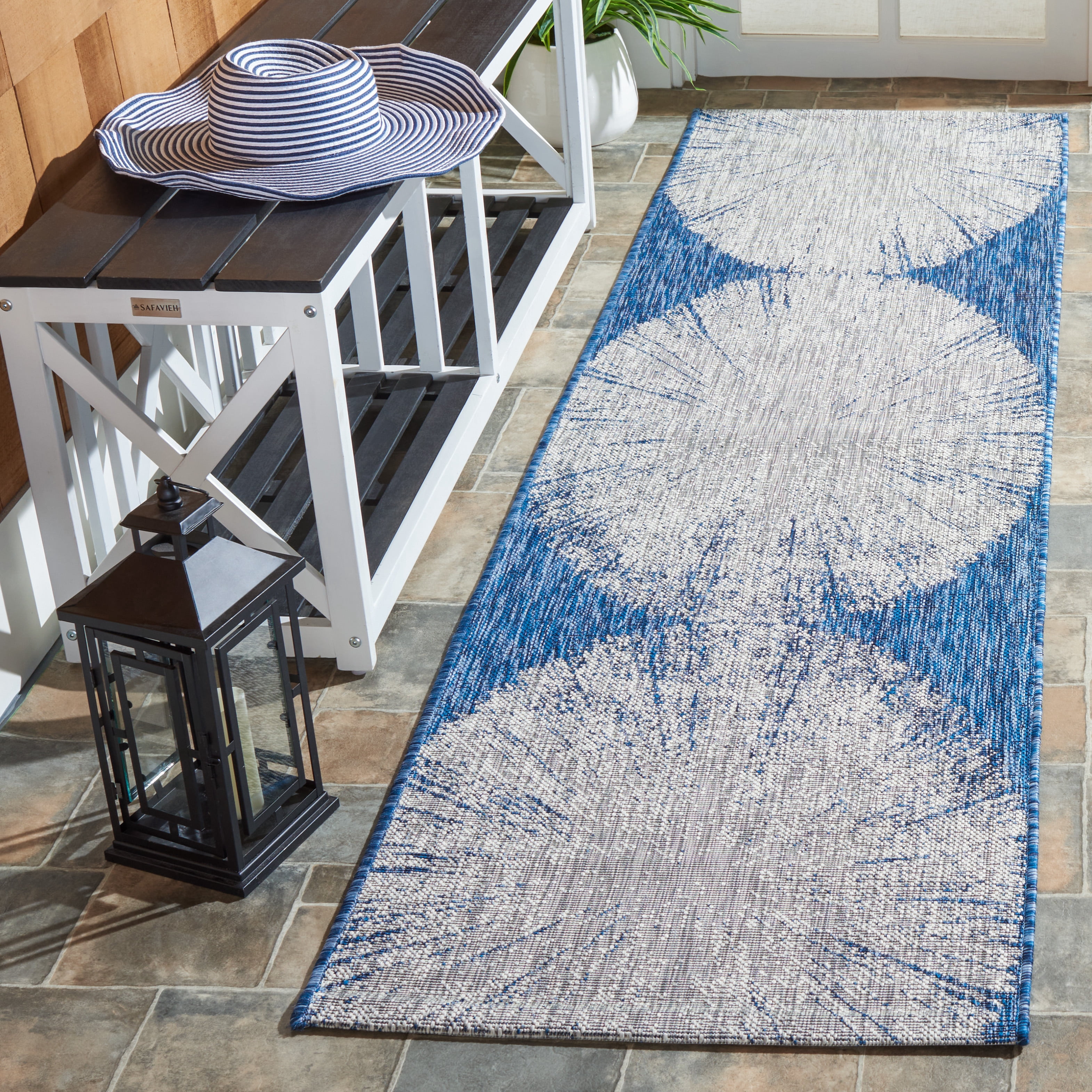 SAFAVIEH Courtyard Jaymz Radiant Indoor/Outdoor Runner Rug, Navy/Grey, 2'3" x 8'