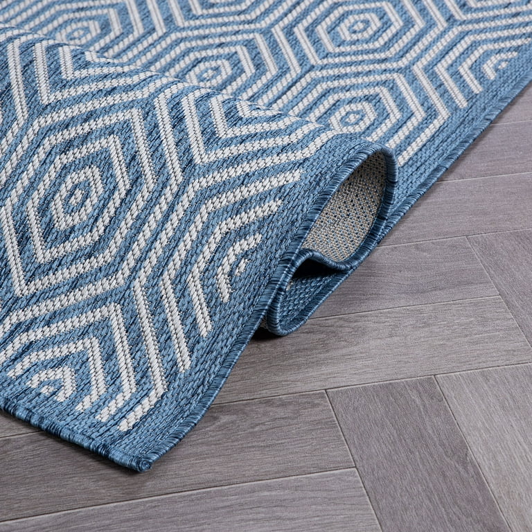 2'X3' Navy Blue Hand Hooked Uv Treated Floral Vines Indoor Outdoor Accent Rug 2'X3' Navy Blue Hand Hooked Uv Treated Floral Vines Indoor Outdoor Accent Rug