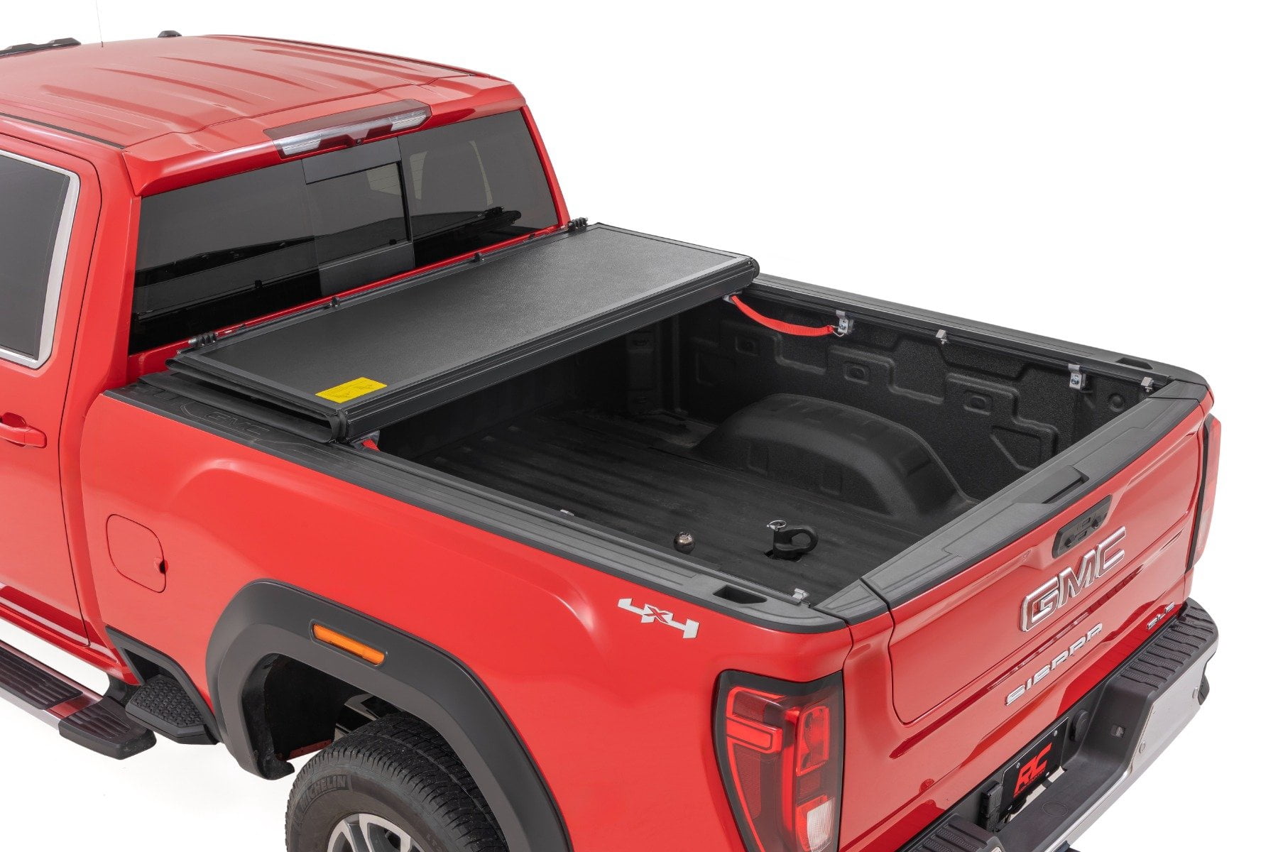 Rough Country Low Profile Bed Cover for 20-26 Chevy/GMC 2500HD | 6'9"- 47120651B