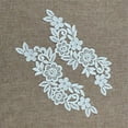 thumbnail image 2 of Par De Apliques De Encaje Floral Bordado Zulema Apliques De Encaje Floral 25x6 cm, 2 of 8